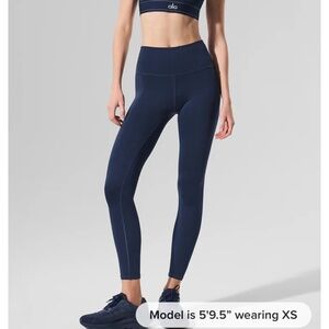 Alo 7/8 Airlift Legging - Navy